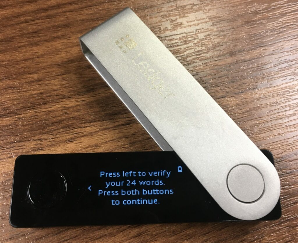 Ledger Nano S vs. X